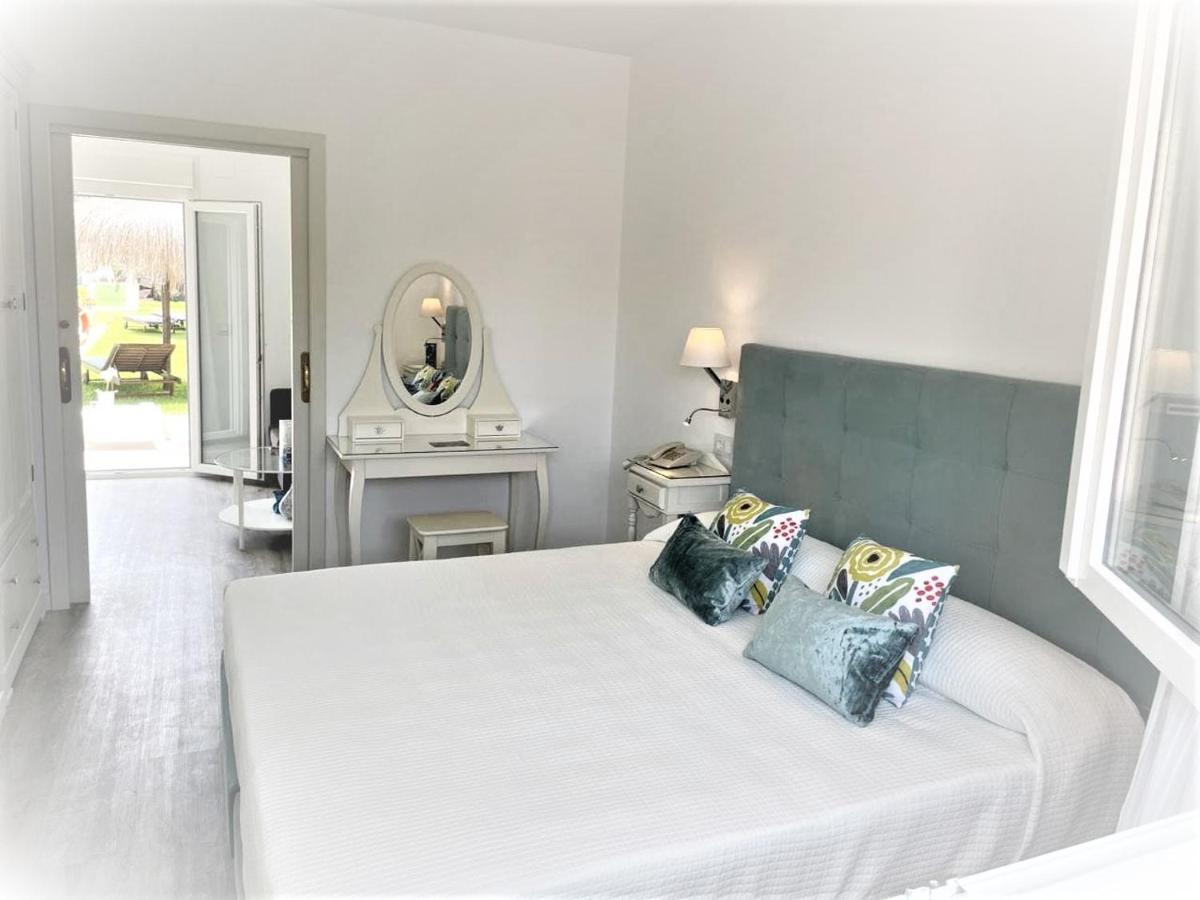 Hotel Malaga Picasso Экстерьер фото