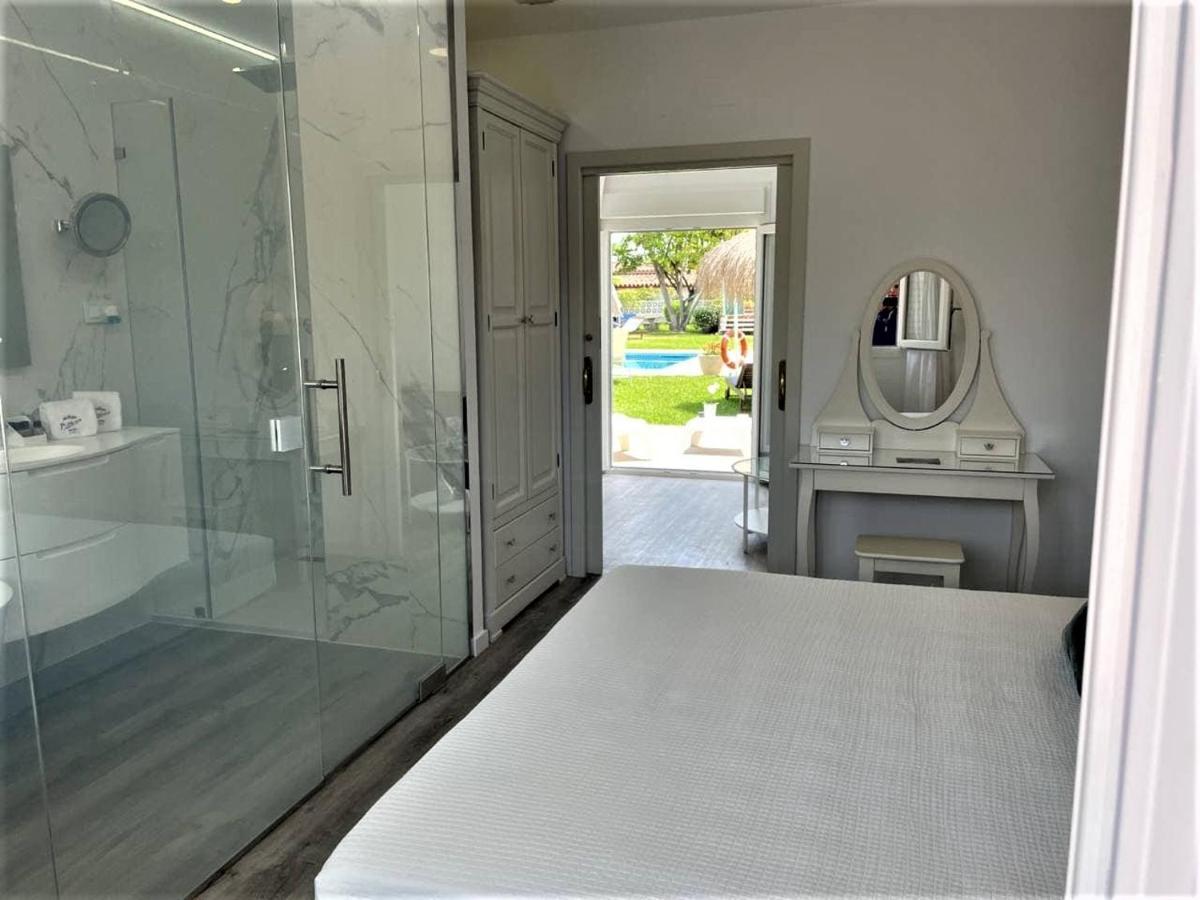 Hotel Malaga Picasso Экстерьер фото