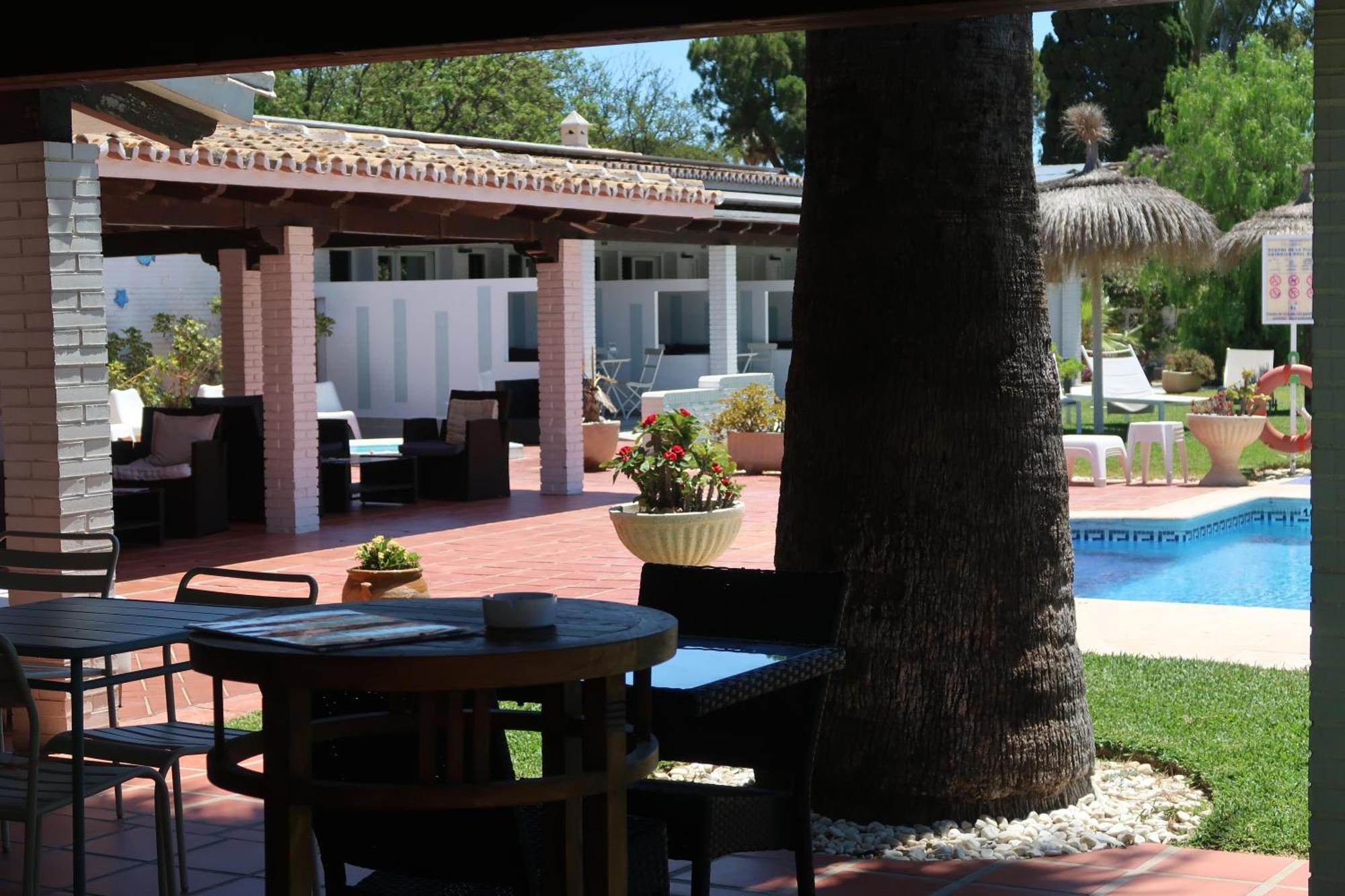 Hotel Malaga Picasso Экстерьер фото