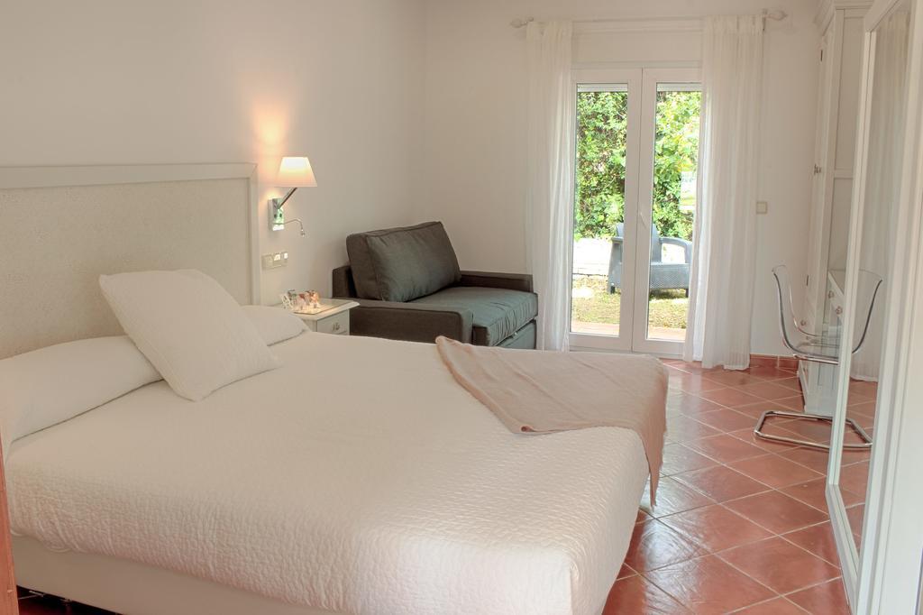 Hotel Malaga Picasso Экстерьер фото