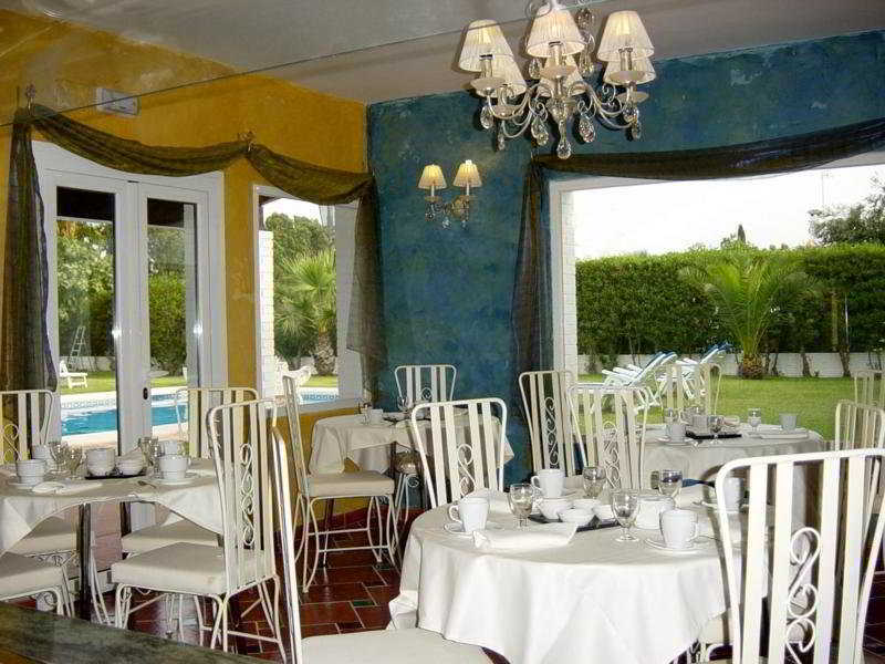 Hotel Malaga Picasso Экстерьер фото